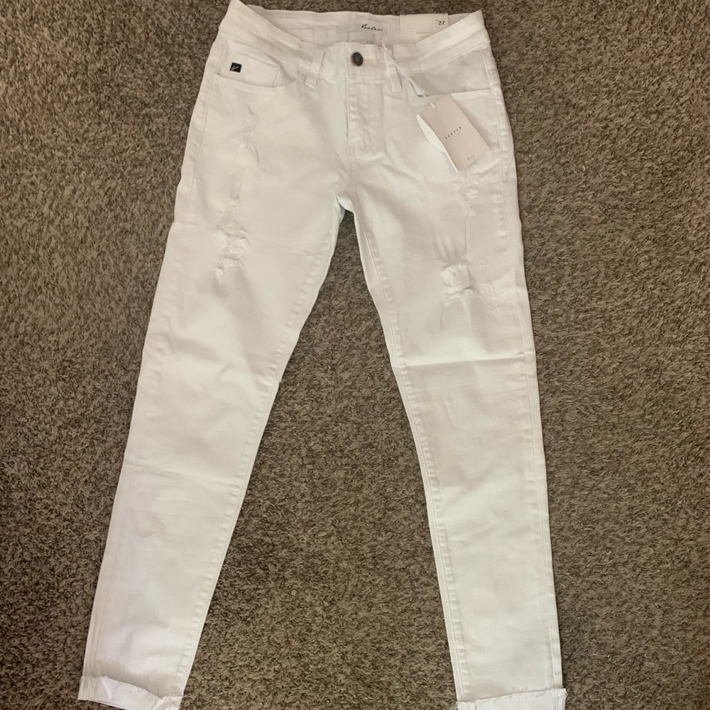 NWT Kancan white jeans